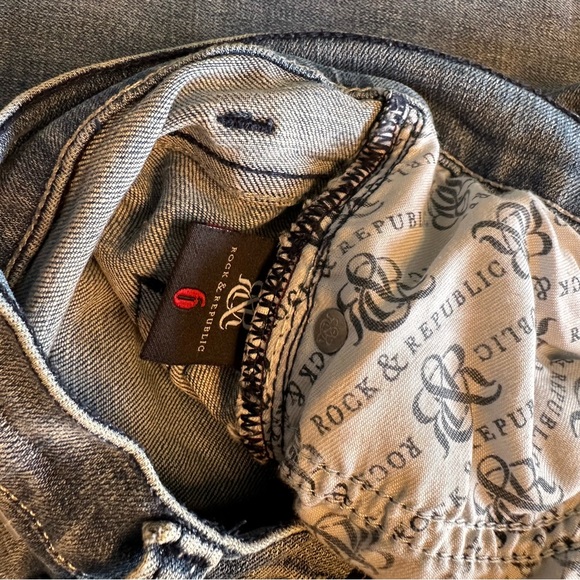 Rock & Republic Size 6 Flare Wide Leg Light Wash Denim Jean Y2K Mom Jean - Picture 12 of 13